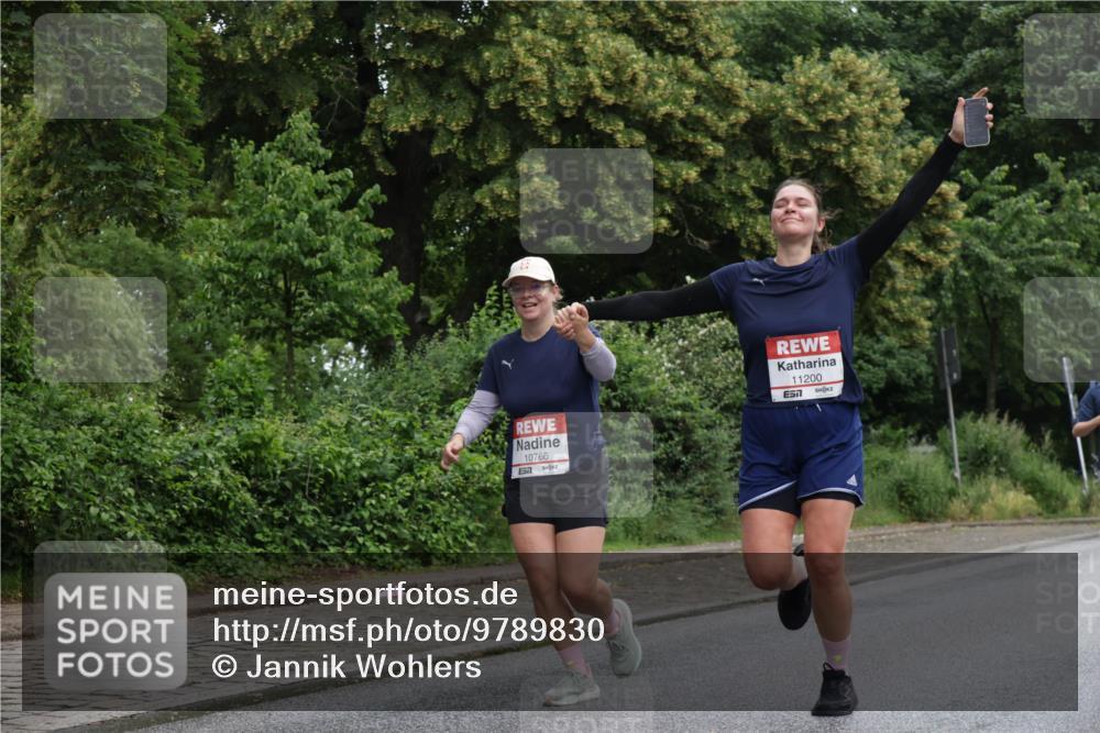 14.06.2026 - REWE Women's Run Jannik Wohlers http://msf.ph/oto/9789830 14.06.2026 10:03:07 Laufen 10766, 57, 11200, 7 meine-sportfotos.de