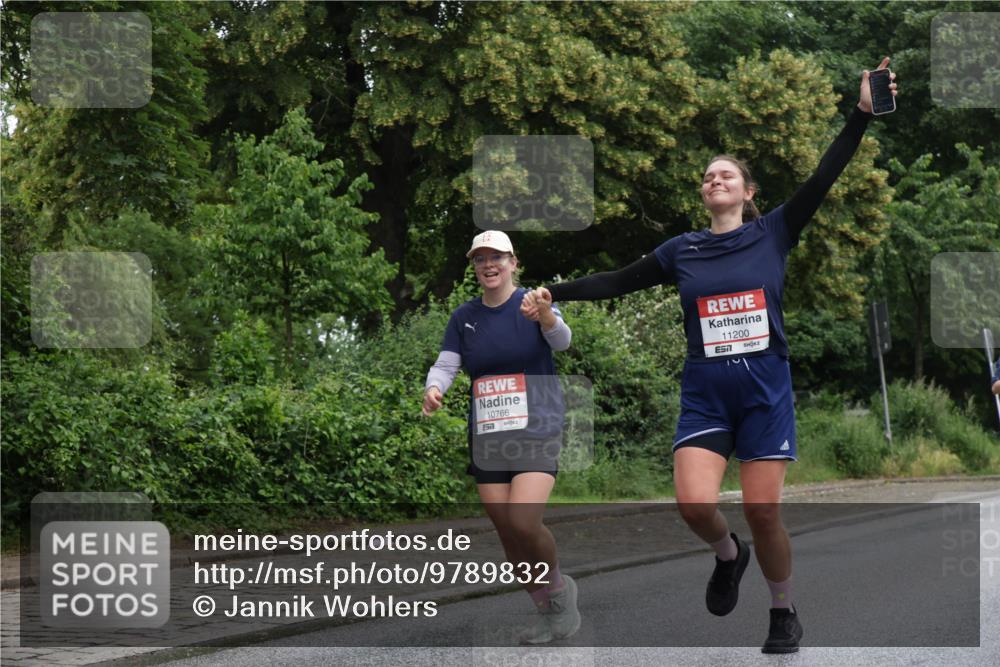 14.06.2026 - REWE Women's Run Jannik Wohlers http://msf.ph/oto/9789832 14.06.2026 10:03:07 Laufen 10766, 57, 11200, 57 meine-sportfotos.de