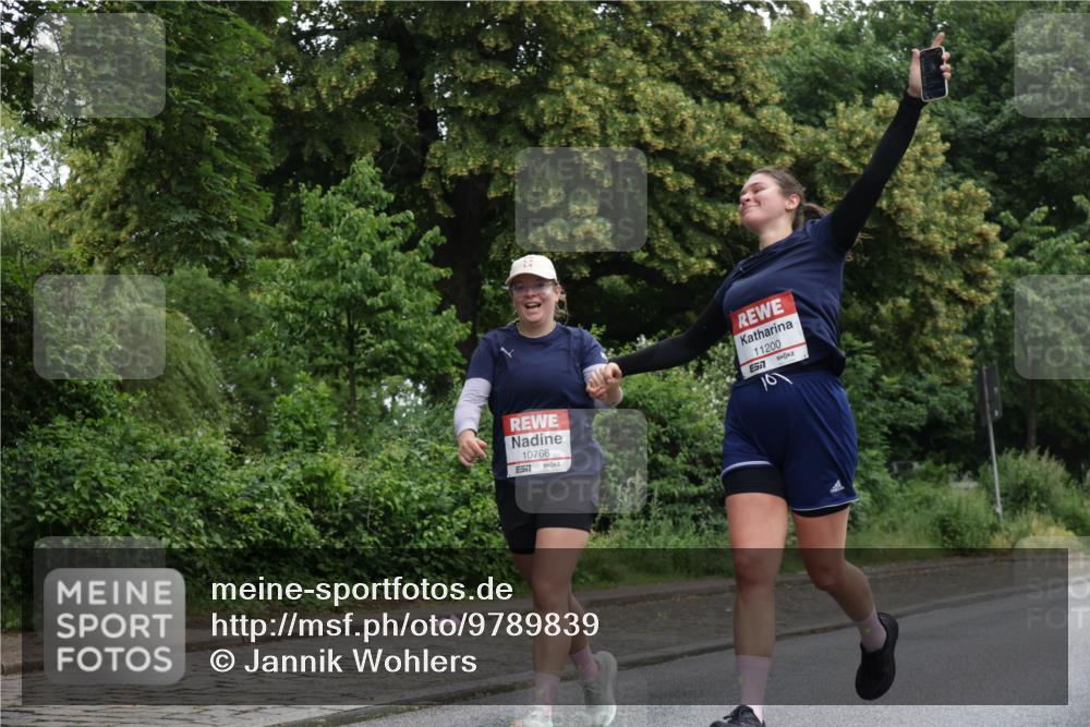 14.06.2026 - REWE Women's Run Jannik Wohlers http://msf.ph/oto/9789839 14.06.2026 10:03:07 Laufen 10766, 11200, 57 meine-sportfotos.de