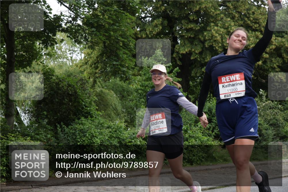 14.06.2026 - REWE Women's Run Jannik Wohlers http://msf.ph/oto/9789857 14.06.2026 10:03:08 Laufen 10766, 11200, 7 meine-sportfotos.de