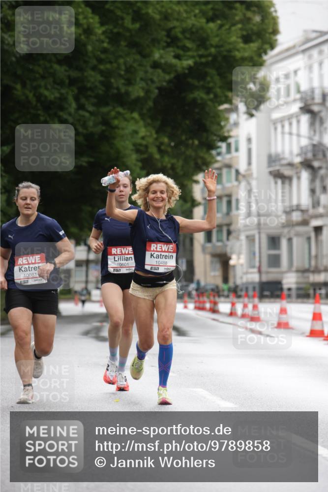 14.06.2026 - REWE Women's Run Jannik Wohlers http://msf.ph/oto/9789858 14.06.2026 09:43:51 Laufen 10081, 57, 10601, 57, 10488, 57 meine-sportfotos.de