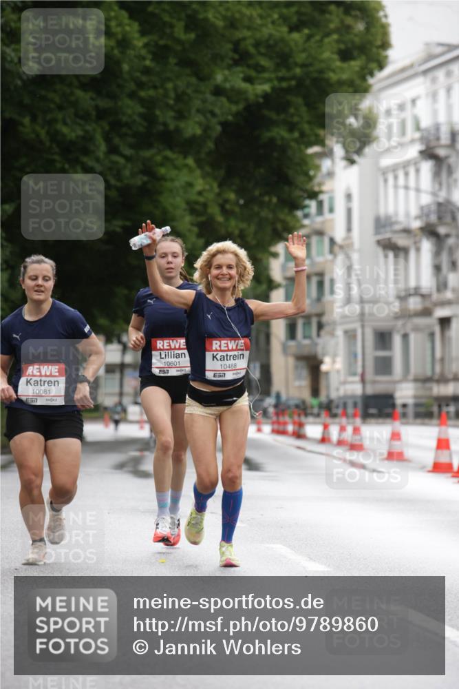 14.06.2026 - REWE Women's Run Jannik Wohlers http://msf.ph/oto/9789860 14.06.2026 09:43:51 Laufen 10081, 7, 10601, 57, 10488, 7 meine-sportfotos.de