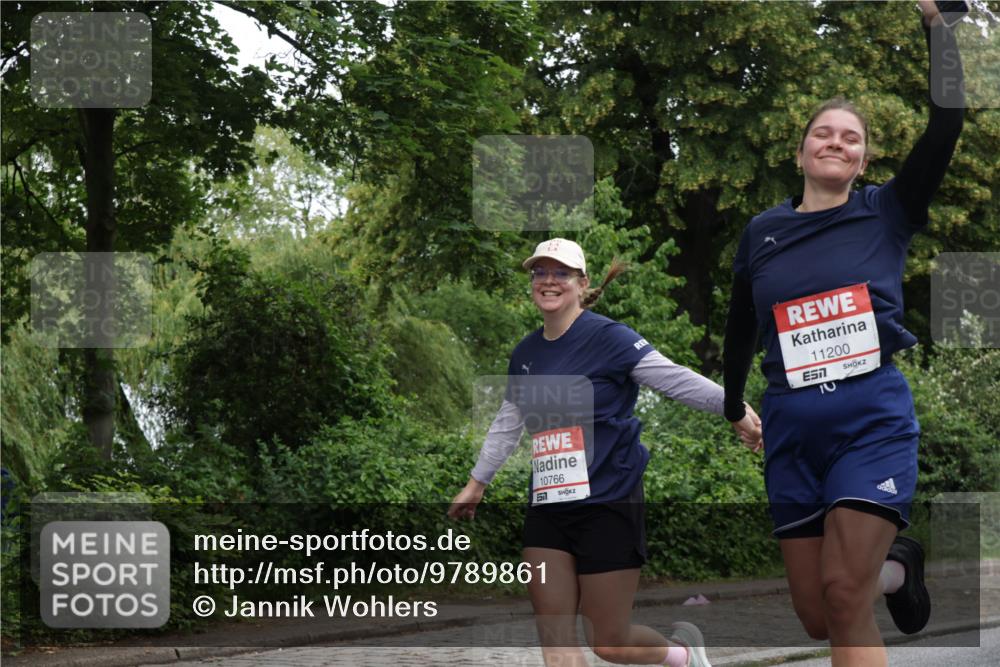 14.06.2026 - REWE Women's Run Jannik Wohlers http://msf.ph/oto/9789861 14.06.2026 10:03:08 Laufen 10766, 57, 11200, 7, 10 meine-sportfotos.de