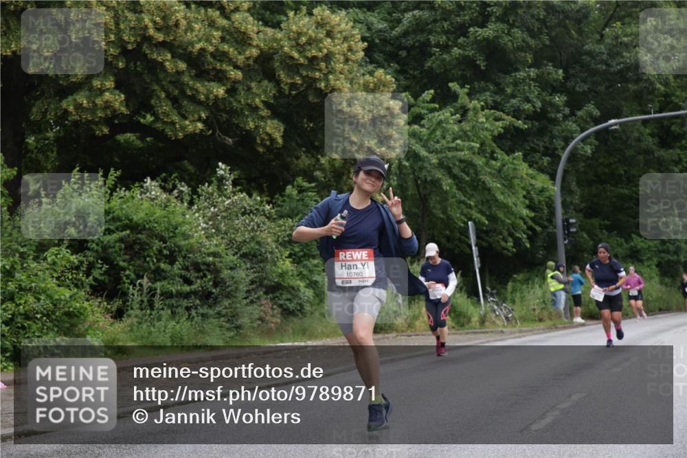 14.06.2026 - REWE Women's Run Jannik Wohlers http://msf.ph/oto/9789871 14.06.2026 10:03:09 Laufen 10760, 7 meine-sportfotos.de