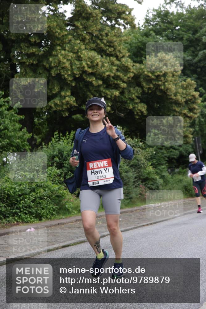 14.06.2026 - REWE Women's Run Jannik Wohlers http://msf.ph/oto/9789879 14.06.2026 10:03:10 Laufen 10760 meine-sportfotos.de
