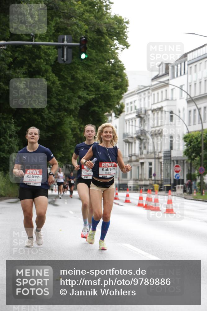 14.06.2026 - REWE Women's Run Jannik Wohlers http://msf.ph/oto/9789886 14.06.2026 09:43:53 Laufen 10081, 7, 10601, 857, 10488, 57 meine-sportfotos.de