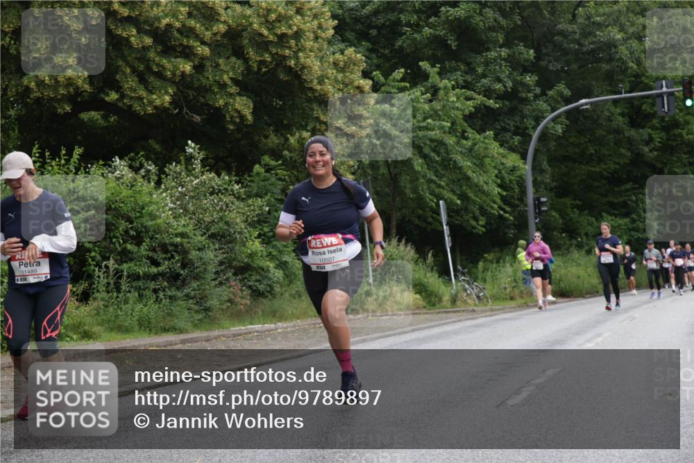 14.06.2026 - REWE Women's Run Jannik Wohlers http://msf.ph/oto/9789897 14.06.2026 10:03:14 Laufen 11489, 10507 meine-sportfotos.de