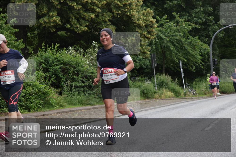 14.06.2026 - REWE Women's Run Jannik Wohlers http://msf.ph/oto/9789921 14.06.2026 10:03:14 Laufen 11489, 10507, 657 meine-sportfotos.de