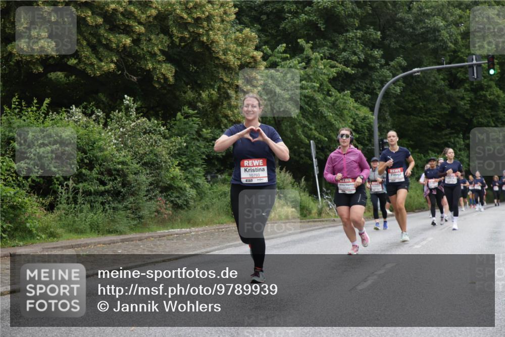 14.06.2026 - REWE Women's Run Jannik Wohlers http://msf.ph/oto/9789939 14.06.2026 10:03:20 Laufen 10793, 7 meine-sportfotos.de
