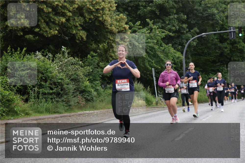 14.06.2026 - REWE Women's Run Jannik Wohlers http://msf.ph/oto/9789940 14.06.2026 10:03:20 Laufen 10793, 657 meine-sportfotos.de