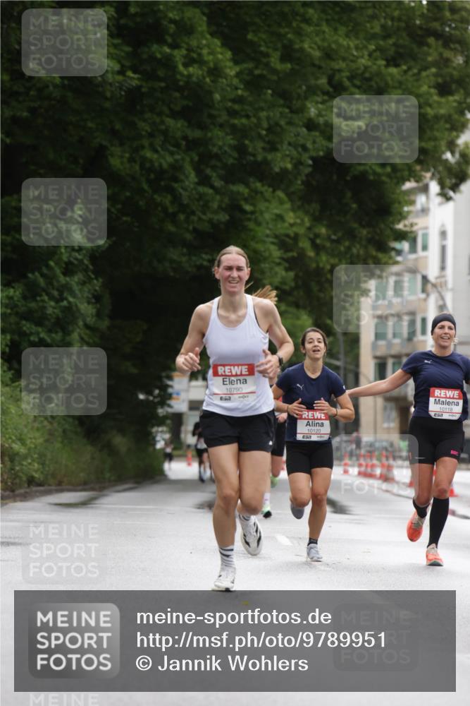 14.06.2026 - REWE Women's Run Jannik Wohlers http://msf.ph/oto/9789951 14.06.2026 09:44:05 Laufen 10790, 57, 10120, 57, 10118 meine-sportfotos.de