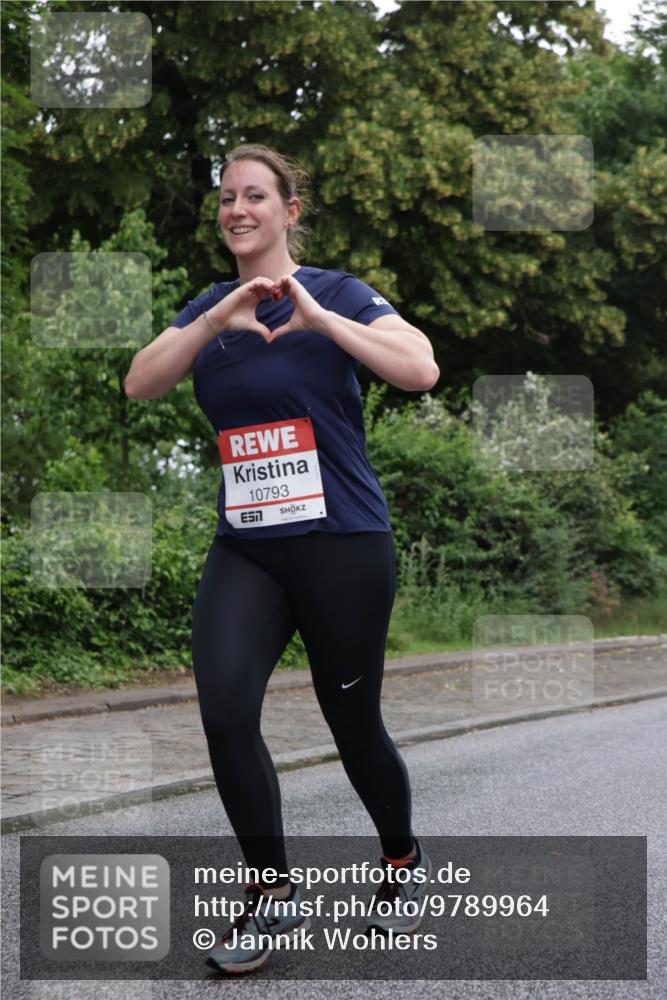14.06.2026 - REWE Women's Run Jannik Wohlers http://msf.ph/oto/9789964 14.06.2026 10:03:22 Laufen 10793, 57 meine-sportfotos.de