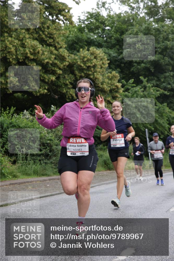 14.06.2026 - REWE Women's Run Jannik Wohlers http://msf.ph/oto/9789967 14.06.2026 10:03:23 Laufen 10383, 10126 meine-sportfotos.de