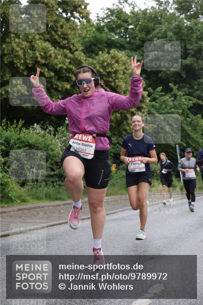 14.06.2026 - REWE Women's Run Jannik Wohlers http://msf.ph/oto/9789972 14.06.2026 10:03:23 Laufen 10383, 10126 meine-sportfotos.de