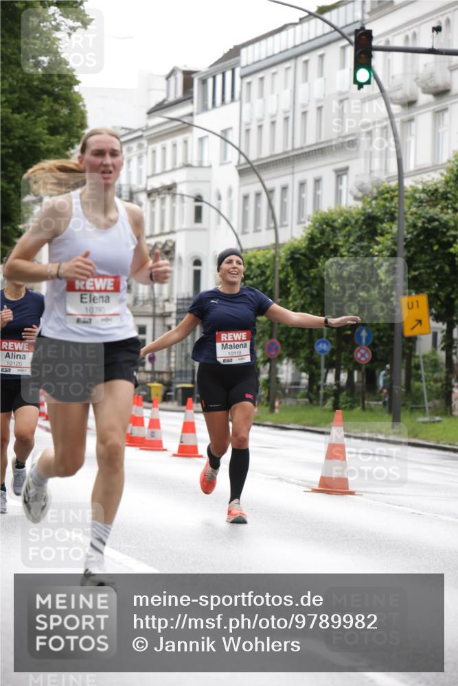 14.06.2026 - REWE Women's Run Jannik Wohlers http://msf.ph/oto/9789982 14.06.2026 09:44:07 Laufen 10120, 57, 10790, 10118, 01, 7 meine-sportfotos.de