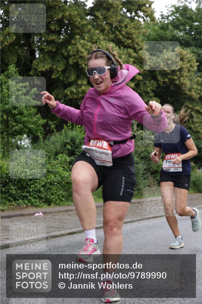 14.06.2026 - REWE Women's Run Jannik Wohlers http://msf.ph/oto/9789990 14.06.2026 10:03:23 Laufen 10383, 10126, 7 meine-sportfotos.de