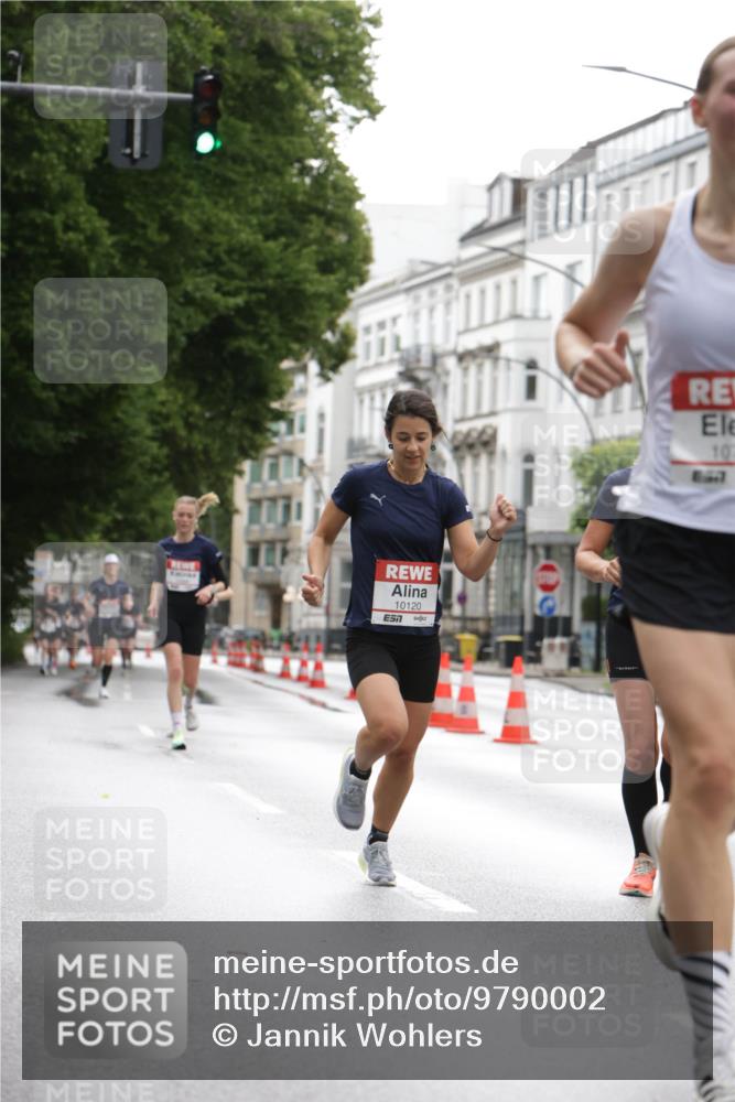 14.06.2026 - REWE Women's Run Jannik Wohlers http://msf.ph/oto/9790002 14.06.2026 09:44:08 Laufen 702, 10120, 7, 10 meine-sportfotos.de