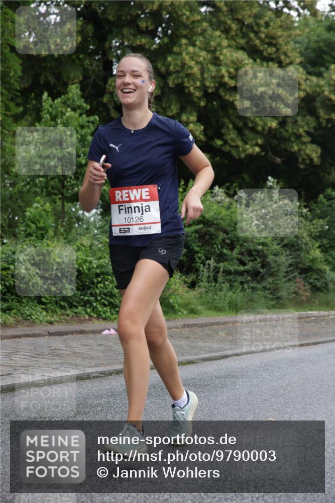 14.06.2026 - REWE Women's Run Jannik Wohlers http://msf.ph/oto/9790003 14.06.2026 10:03:24 Laufen 10126, 57 meine-sportfotos.de