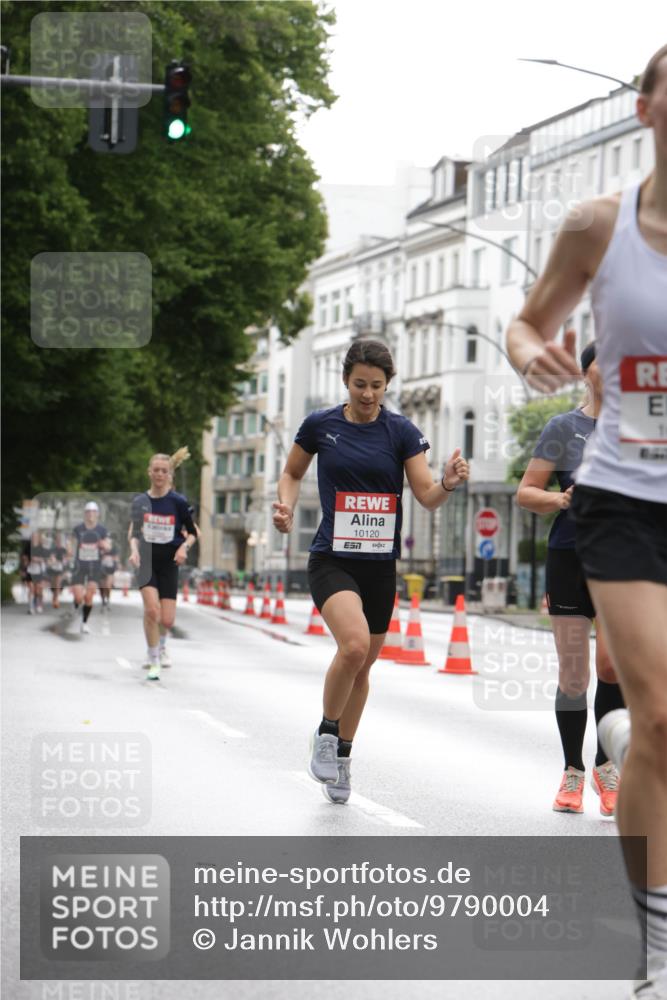 14.06.2026 - REWE Women's Run Jannik Wohlers http://msf.ph/oto/9790004 14.06.2026 09:44:09 Laufen 10120, 7 meine-sportfotos.de