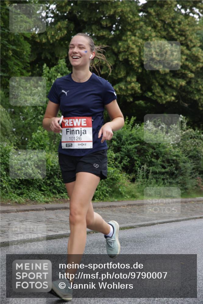14.06.2026 - REWE Women's Run Jannik Wohlers http://msf.ph/oto/9790007 14.06.2026 10:03:24 Laufen 10126, 57 meine-sportfotos.de