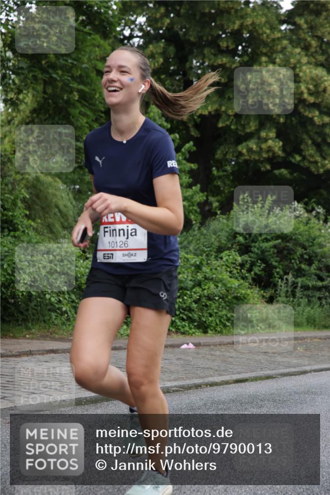 14.06.2026 - REWE Women's Run Jannik Wohlers http://msf.ph/oto/9790013 14.06.2026 10:03:24 Laufen 10126 meine-sportfotos.de