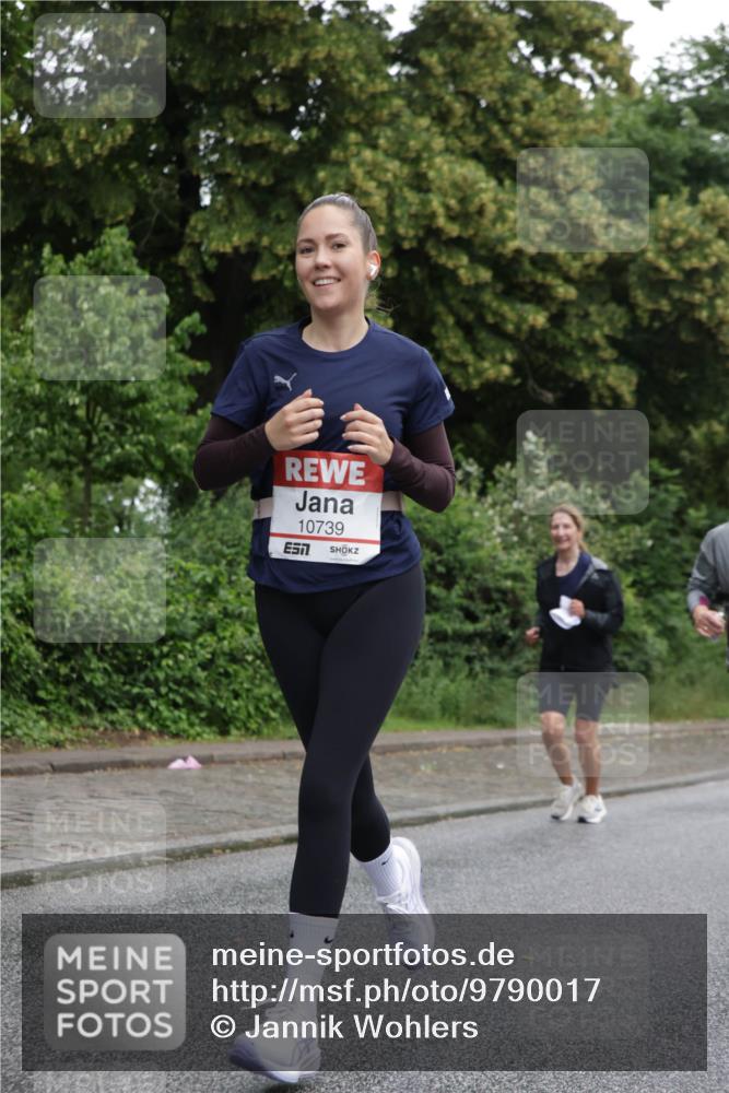 14.06.2026 - REWE Women's Run Jannik Wohlers http://msf.ph/oto/9790017 14.06.2026 10:03:25 Laufen 10739, 7 meine-sportfotos.de