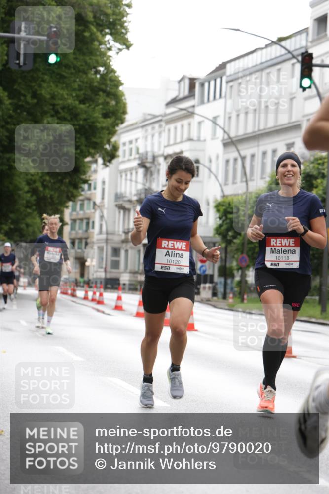 14.06.2026 - REWE Women's Run Jannik Wohlers http://msf.ph/oto/9790020 14.06.2026 09:44:09 Laufen 10, 10120, 7, 10118, 7 meine-sportfotos.de