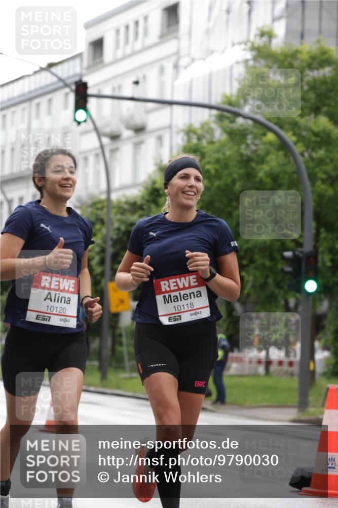 14.06.2026 - REWE Women's Run Jannik Wohlers http://msf.ph/oto/9790030 14.06.2026 09:44:10 Laufen 10120, 10118 meine-sportfotos.de