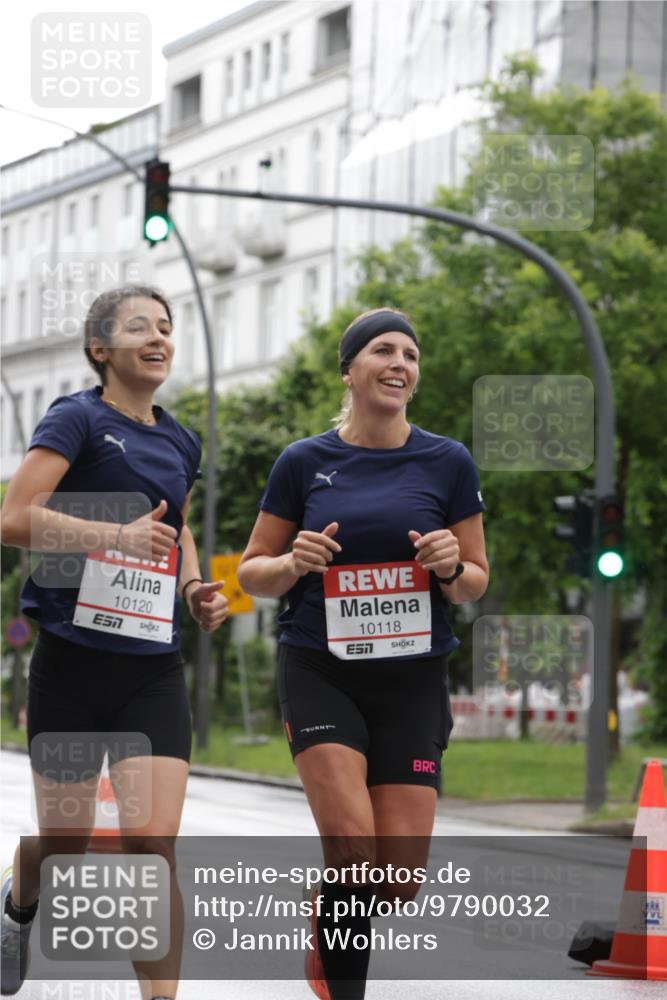 14.06.2026 - REWE Women's Run Jannik Wohlers http://msf.ph/oto/9790032 14.06.2026 09:44:10 Laufen 10120, 7, 10118, 7 meine-sportfotos.de