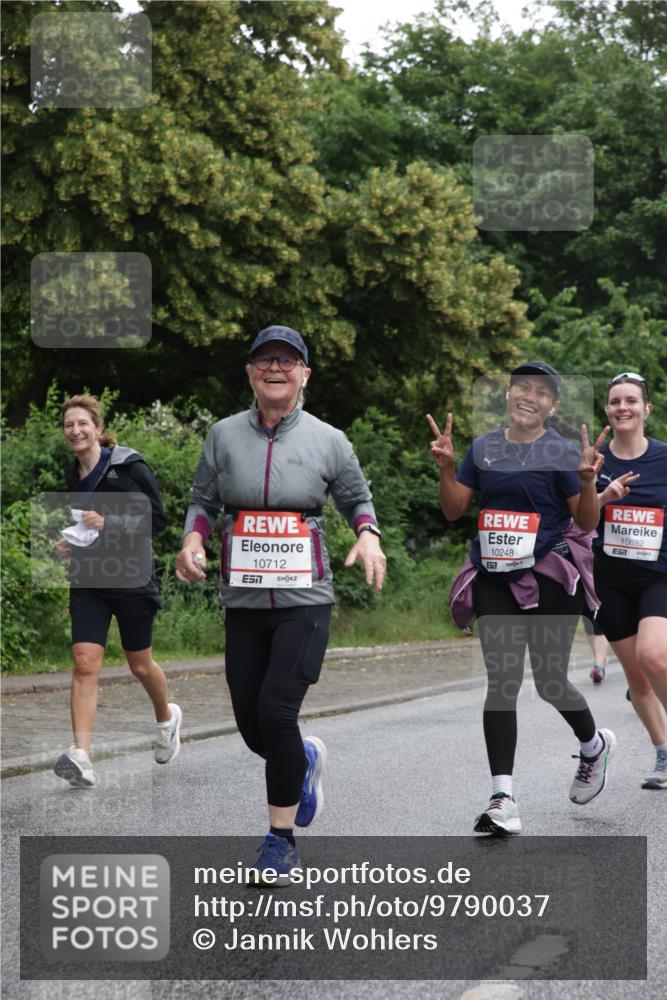 14.06.2026 - REWE Women's Run Jannik Wohlers http://msf.ph/oto/9790037 14.06.2026 10:03:26 Laufen 10712, 7, 10248, 57, 10692, 7 meine-sportfotos.de