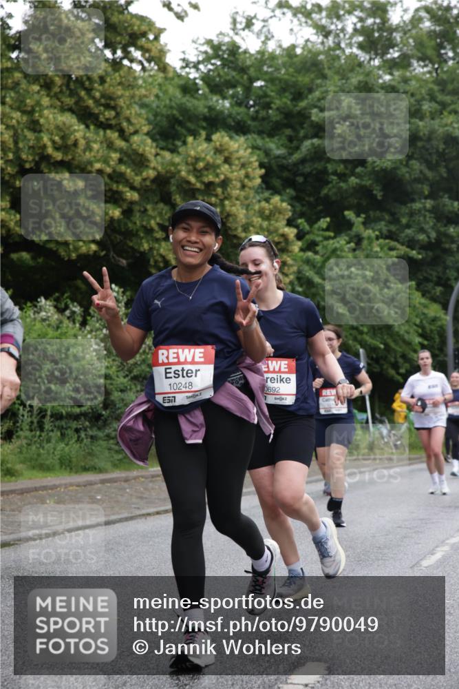 14.06.2026 - REWE Women's Run Jannik Wohlers http://msf.ph/oto/9790049 14.06.2026 10:03:27 Laufen 10248, 0692 meine-sportfotos.de