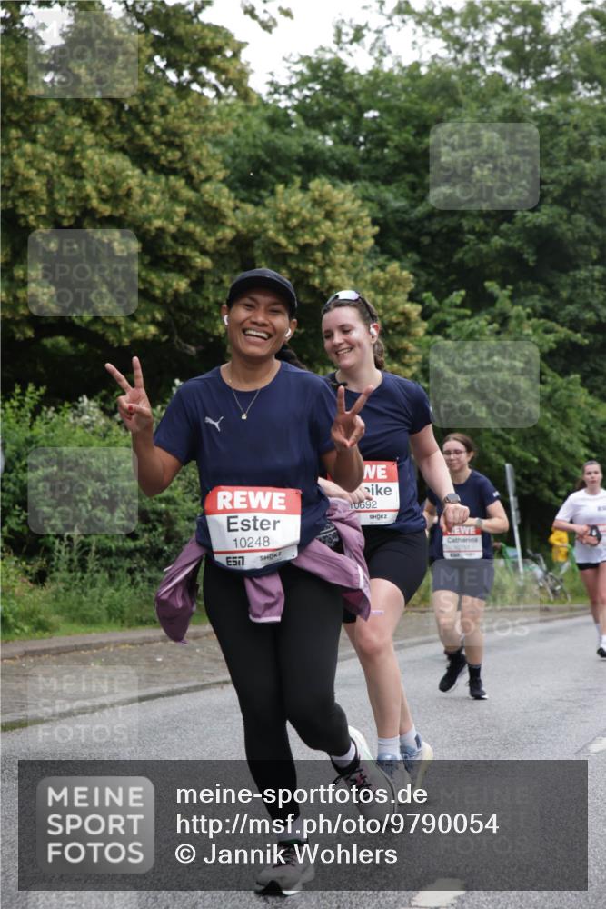 14.06.2026 - REWE Women's Run Jannik Wohlers http://msf.ph/oto/9790054 14.06.2026 10:03:27 Laufen 10248, 57, 0692, 10751 meine-sportfotos.de