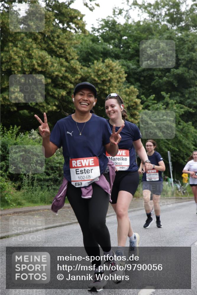 14.06.2026 - REWE Women's Run Jannik Wohlers http://msf.ph/oto/9790056 14.06.2026 10:03:27 Laufen 10248, 7, 10692 meine-sportfotos.de