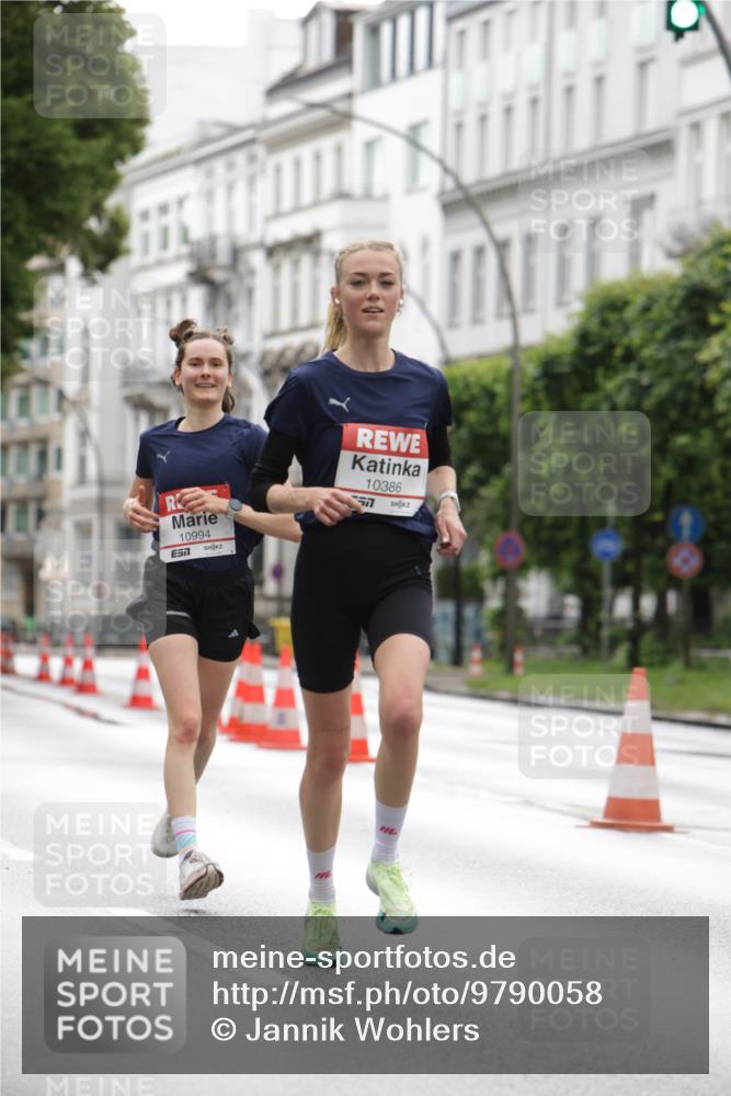 14.06.2026 - REWE Women's Run Jannik Wohlers http://msf.ph/oto/9790058 14.06.2026 09:44:12 Laufen 10994, 7, 10386, 57 meine-sportfotos.de
