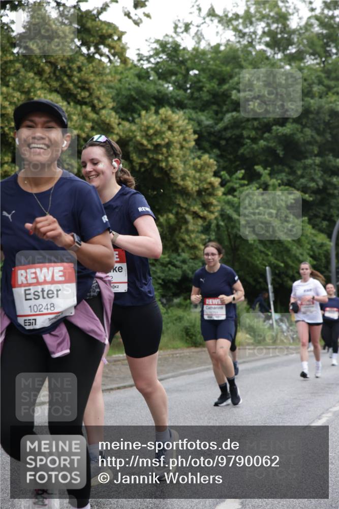 14.06.2026 - REWE Women's Run Jannik Wohlers http://msf.ph/oto/9790062 14.06.2026 10:03:27 Laufen 10248, 57, 10751 meine-sportfotos.de