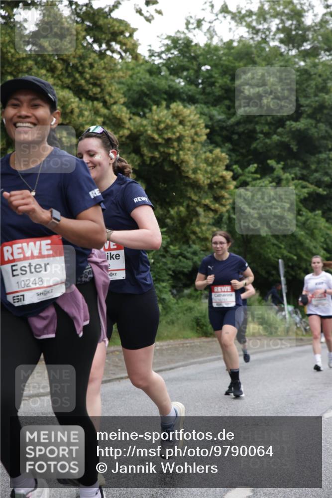 14.06.2026 - REWE Women's Run Jannik Wohlers http://msf.ph/oto/9790064 14.06.2026 10:03:27 Laufen 10248, 517 meine-sportfotos.de