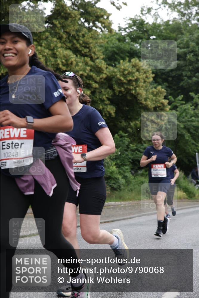 14.06.2026 - REWE Women's Run Jannik Wohlers http://msf.ph/oto/9790068 14.06.2026 10:03:28 Laufen 10248, 57, 92 meine-sportfotos.de