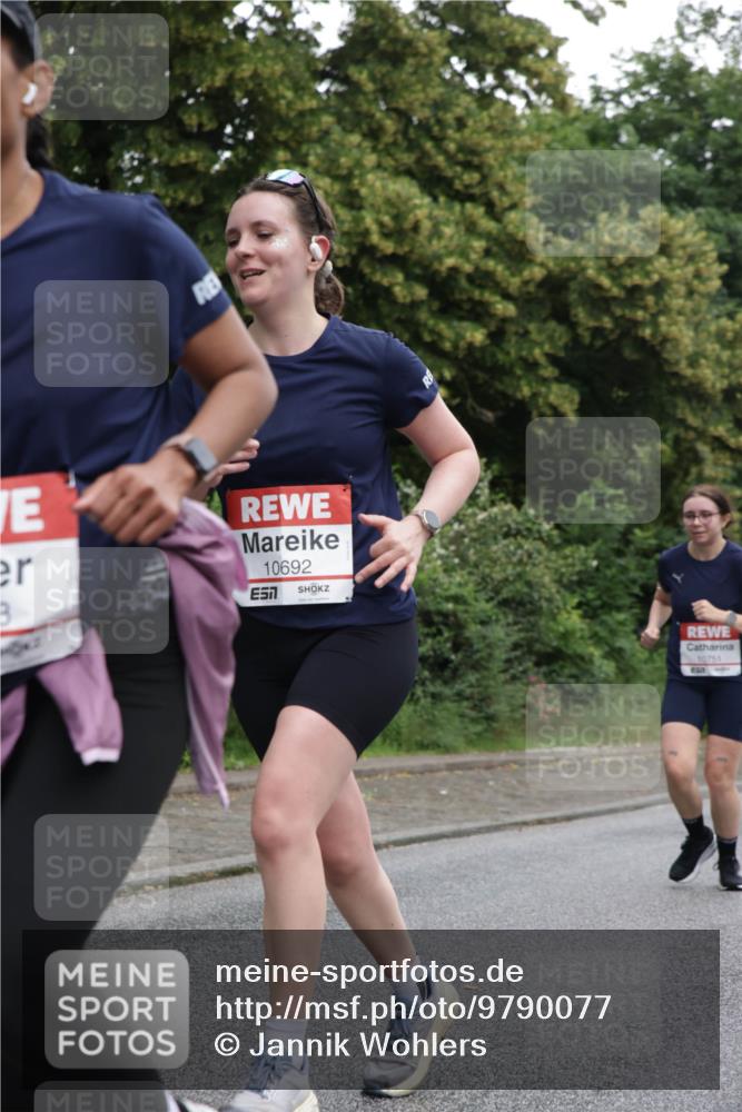 14.06.2026 - REWE Women's Run Jannik Wohlers http://msf.ph/oto/9790077 14.06.2026 10:03:28 Laufen 10692, 10751 meine-sportfotos.de
