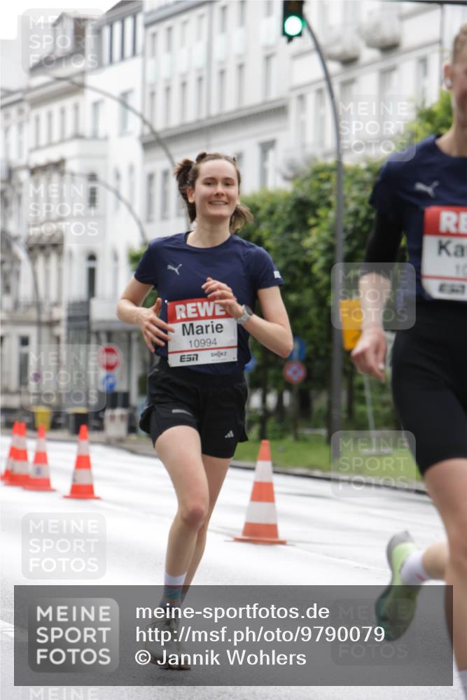 14.06.2026 - REWE Women's Run Jannik Wohlers http://msf.ph/oto/9790079 14.06.2026 09:44:13 Laufen 10994, 7 meine-sportfotos.de