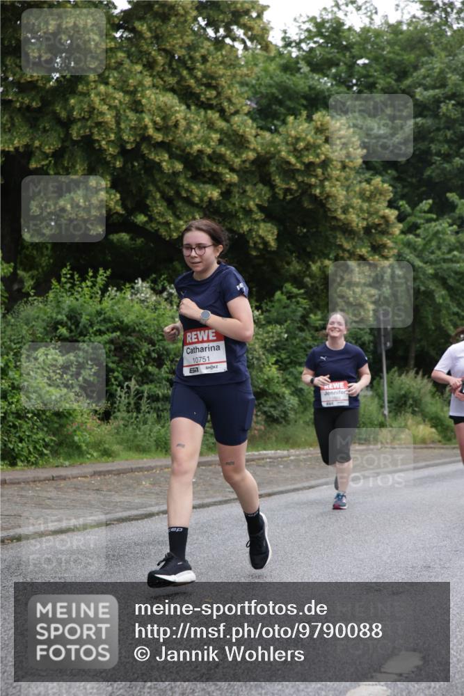14.06.2026 - REWE Women's Run Jannik Wohlers http://msf.ph/oto/9790088 14.06.2026 10:03:29 Laufen 10751, 57 meine-sportfotos.de