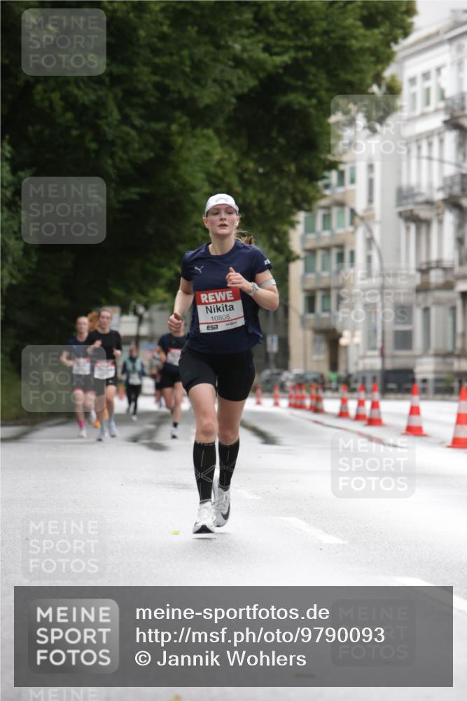 14.06.2026 - REWE Women's Run Jannik Wohlers http://msf.ph/oto/9790093 14.06.2026 09:44:16 Laufen 10808, 7 meine-sportfotos.de