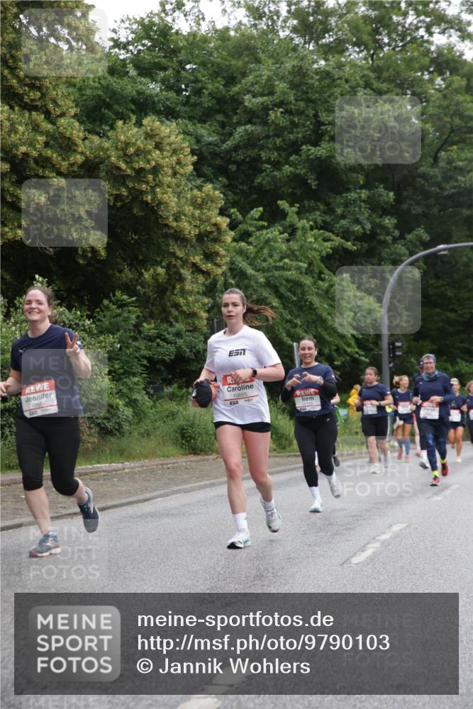 14.06.2026 - REWE Women's Run Jannik Wohlers http://msf.ph/oto/9790103 14.06.2026 10:03:30 Laufen 10884, 57, 10665, 57 meine-sportfotos.de