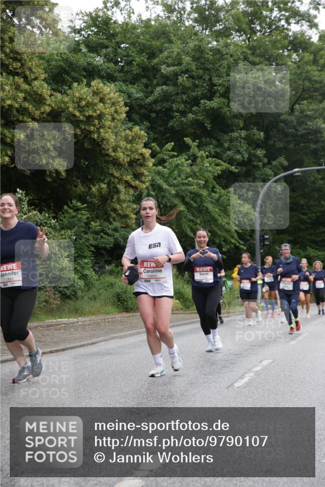 14.06.2026 - REWE Women's Run Jannik Wohlers http://msf.ph/oto/9790107 14.06.2026 10:03:30 Laufen 10884, 651, 7, 10665, 51 meine-sportfotos.de