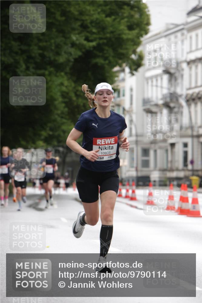 14.06.2026 - REWE Women's Run Jannik Wohlers http://msf.ph/oto/9790114 14.06.2026 09:44:17 Laufen 10808 meine-sportfotos.de