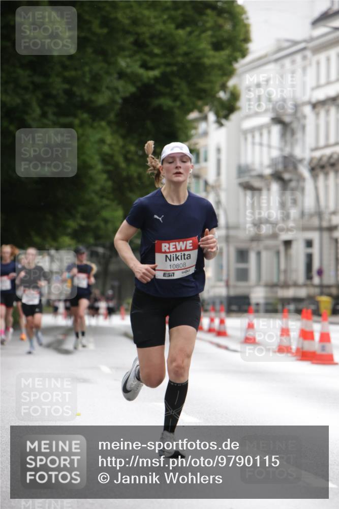 14.06.2026 - REWE Women's Run Jannik Wohlers http://msf.ph/oto/9790115 14.06.2026 09:44:17 Laufen 10808 meine-sportfotos.de