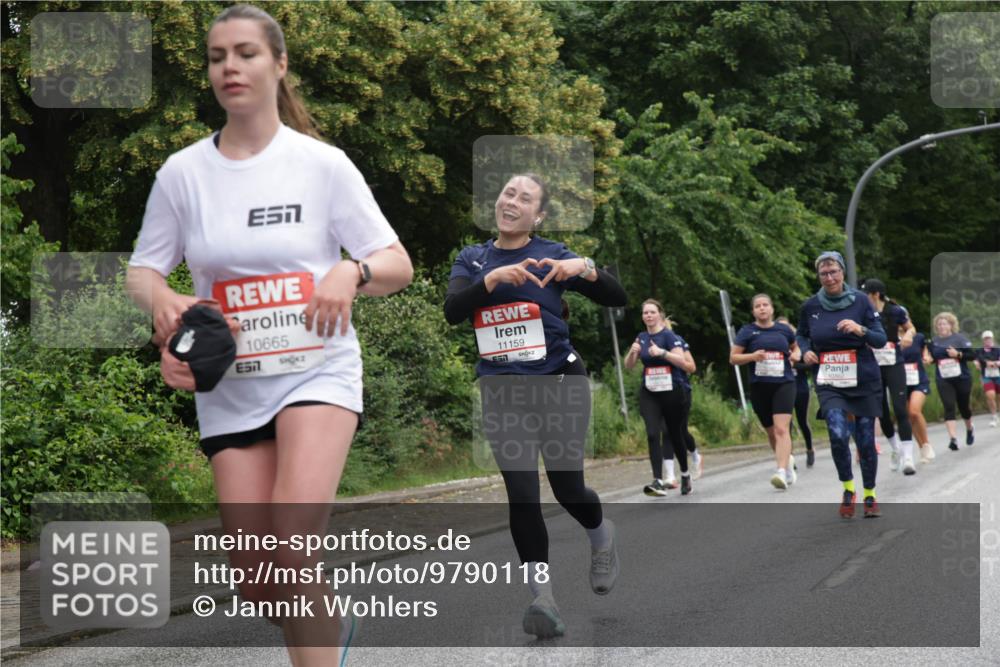 14.06.2026 - REWE Women's Run Jannik Wohlers http://msf.ph/oto/9790118 14.06.2026 10:03:32 Laufen 7, 10665, 57, 11159, 651 meine-sportfotos.de