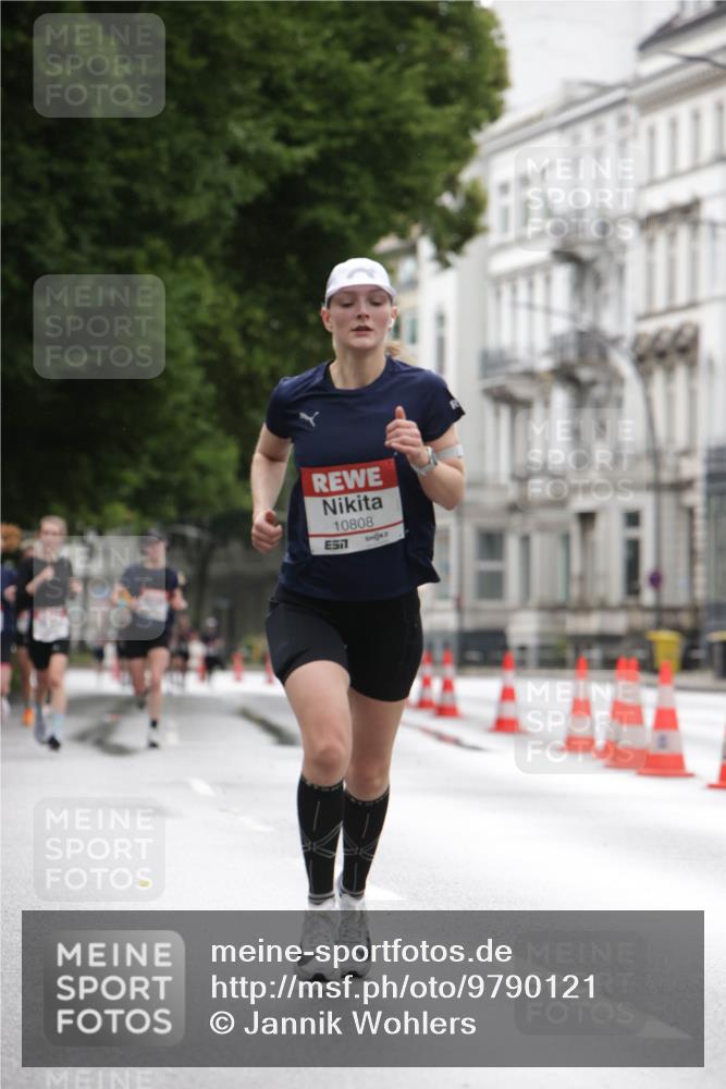 14.06.2026 - REWE Women's Run Jannik Wohlers http://msf.ph/oto/9790121 14.06.2026 09:44:17 Laufen 10808, 657 meine-sportfotos.de