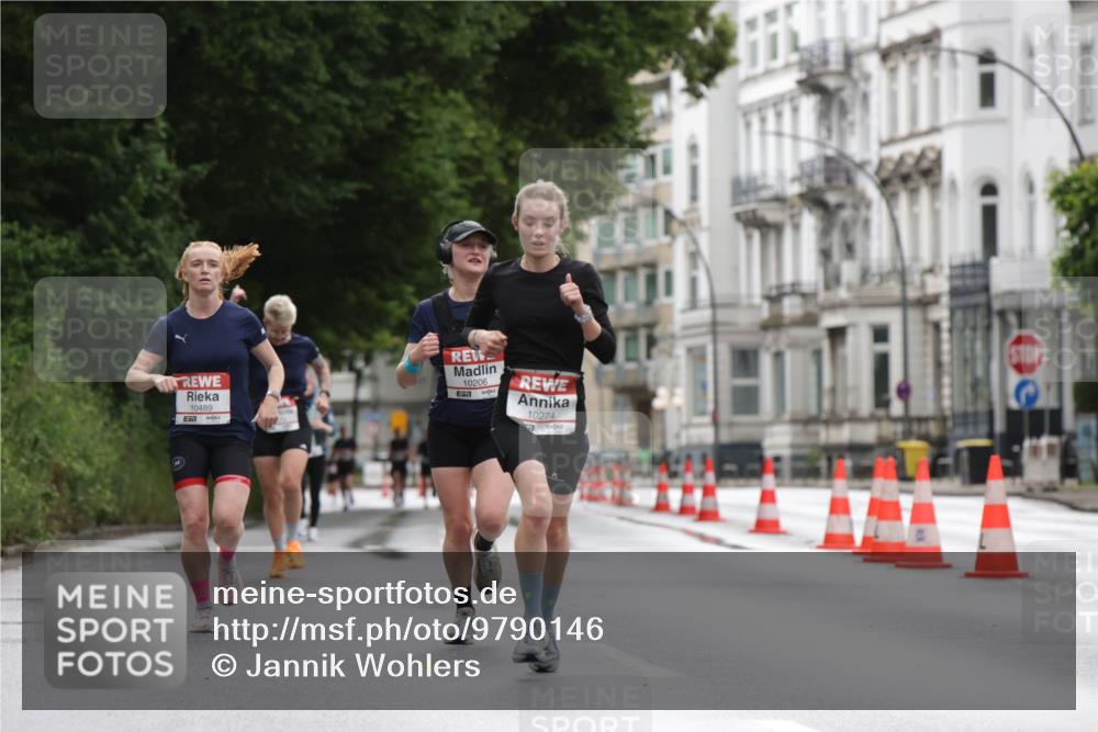 14.06.2026 - REWE Women's Run Jannik Wohlers http://msf.ph/oto/9790146 14.06.2026 09:44:23 Laufen 10489, 10206, 10274, 777 meine-sportfotos.de
