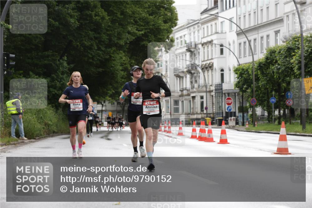 14.06.2026 - REWE Women's Run Jannik Wohlers http://msf.ph/oto/9790152 14.06.2026 09:44:24 Laufen 10489, 10206, 10274, 7, 1, 7 meine-sportfotos.de