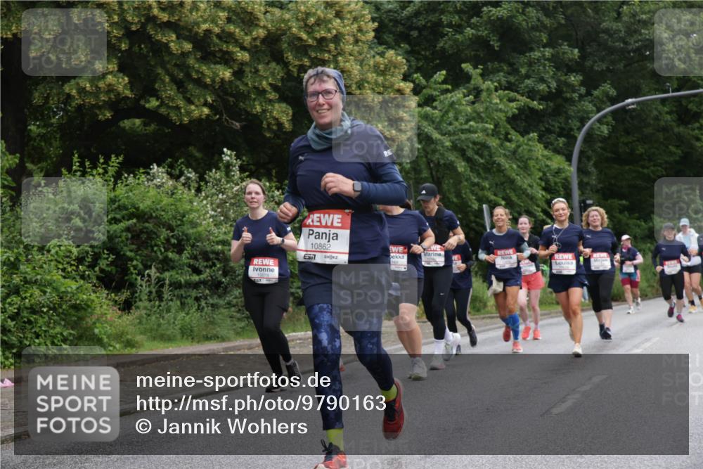 14.06.2026 - REWE Women's Run Jannik Wohlers http://msf.ph/oto/9790163 14.06.2026 10:03:34 Laufen 10862, 10078 meine-sportfotos.de